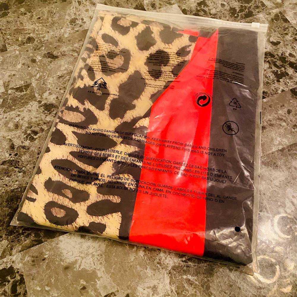 Leopard Color Block Mid - Calf Bodycon Dress - Picture 3 of 3
